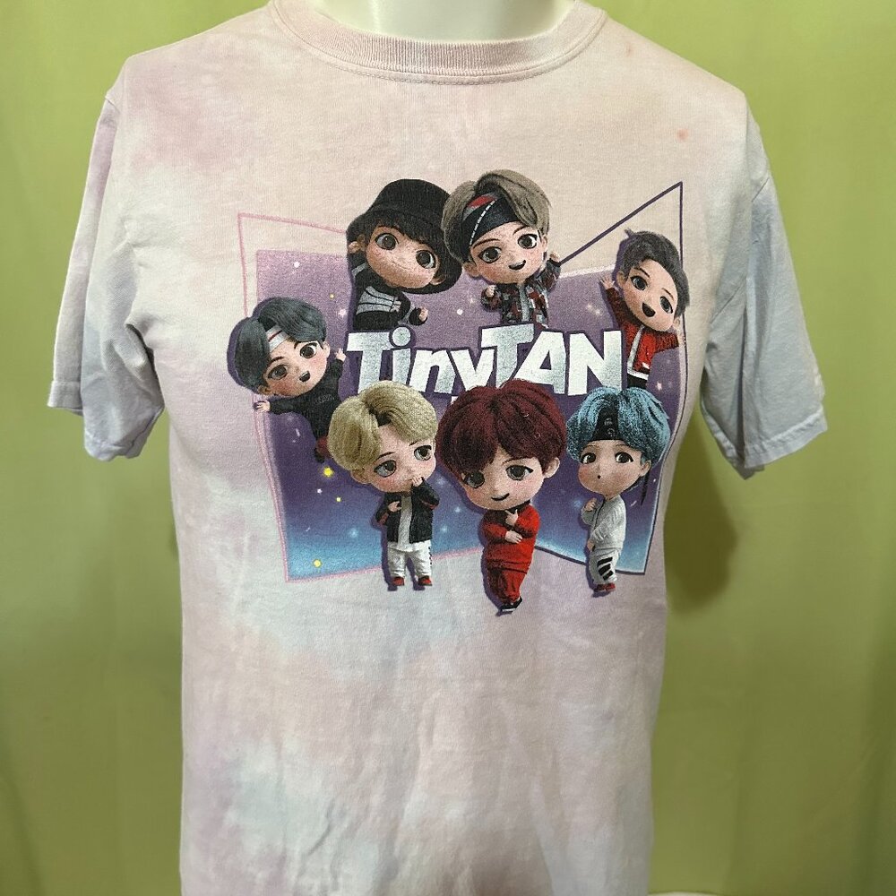 Tiny Tan 2021 Men's Tye Dye Pink White Shirt Small Big Hit Music HYBE